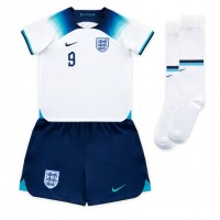 Camisa de time de futebol Inglaterra Harry Kane #9 Replicas 1º Equipamento Infantil Mundo 2022 Manga Curta (+ Calças curtas)